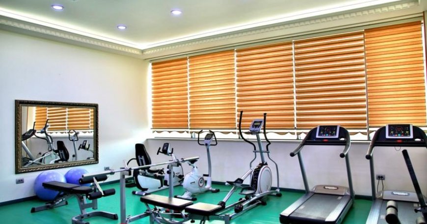 سالن بدنسازی هتل دیوان اکسپرس