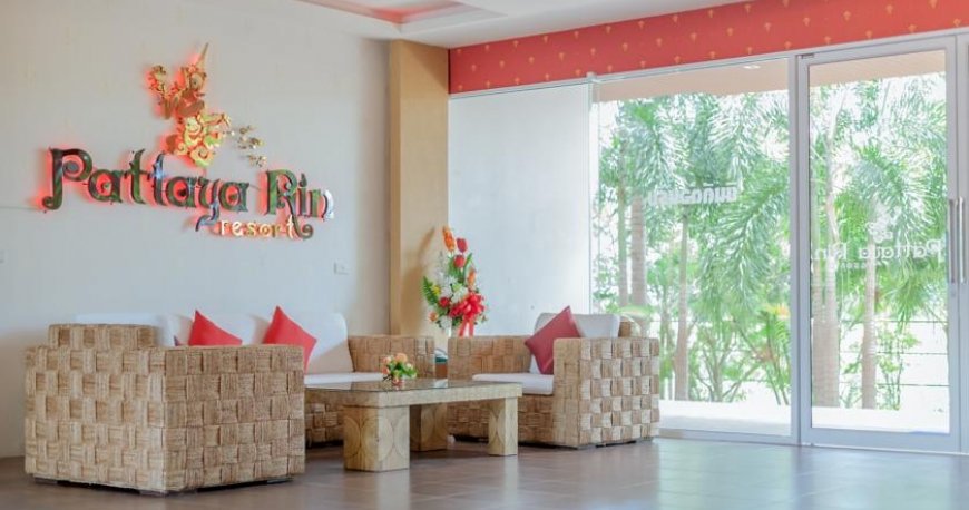 لابی هتل رین ریزورت