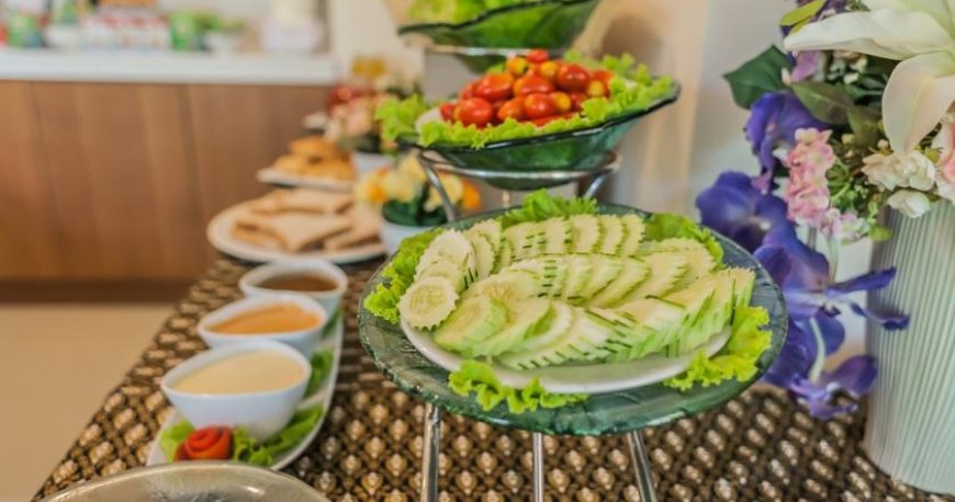 رستوران هتل رین ریزورت