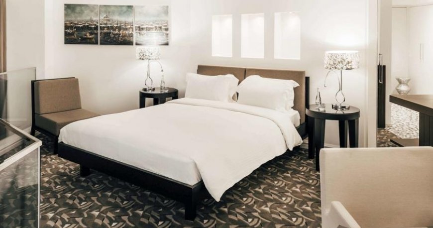 اتاق هتل ریکسوس الیسیوم