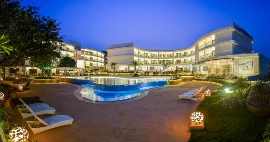 استخر هتل پارک رجیس گوا