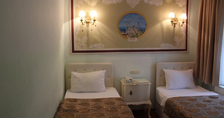 اتاق هتل آسمالی