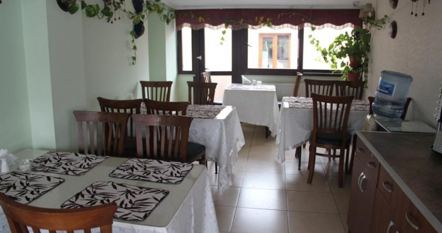 رستوران هتل آسمالی