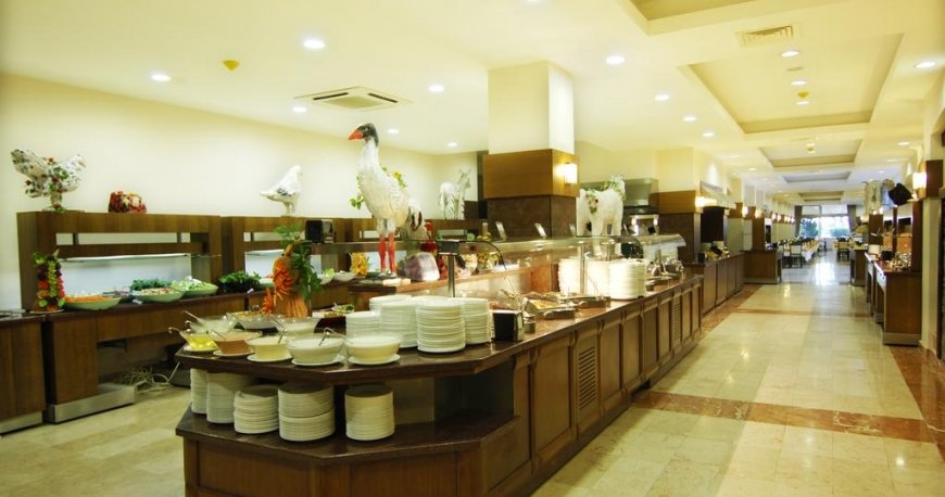 رستوران هتل رز رزیدنس بیچ آنتالیا