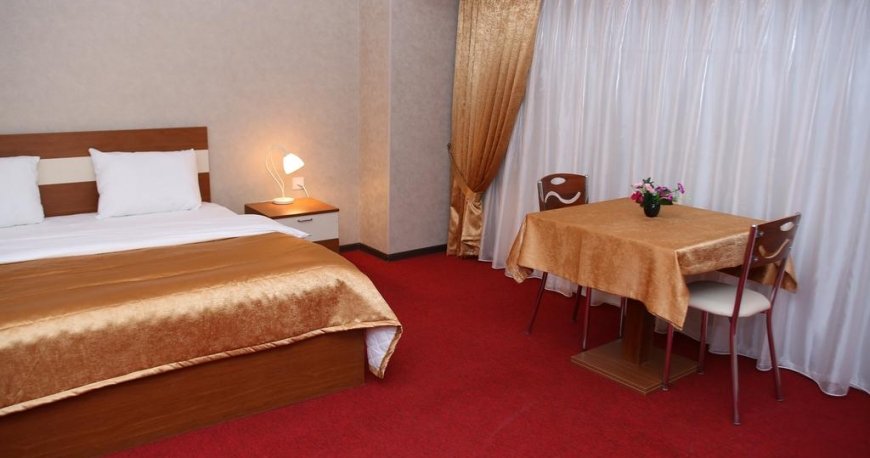 اتاق هتل ریوا باکو اتاق هتل ریوا باکو