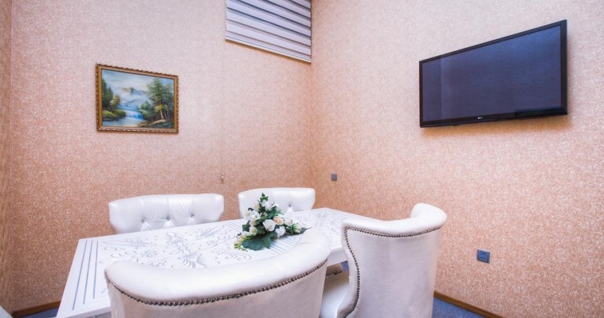 رستوران هتل ادمیرال باکو