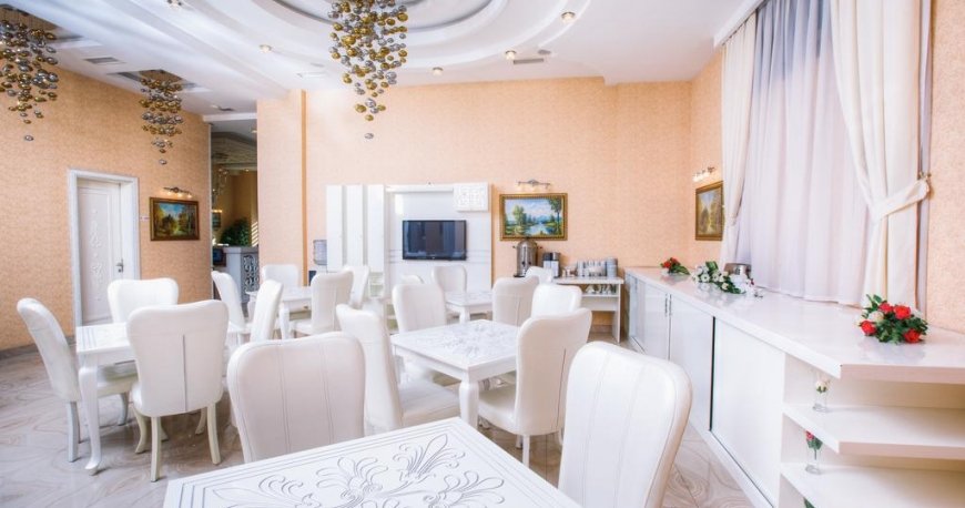 رستوران هتل ادمیرال باکو