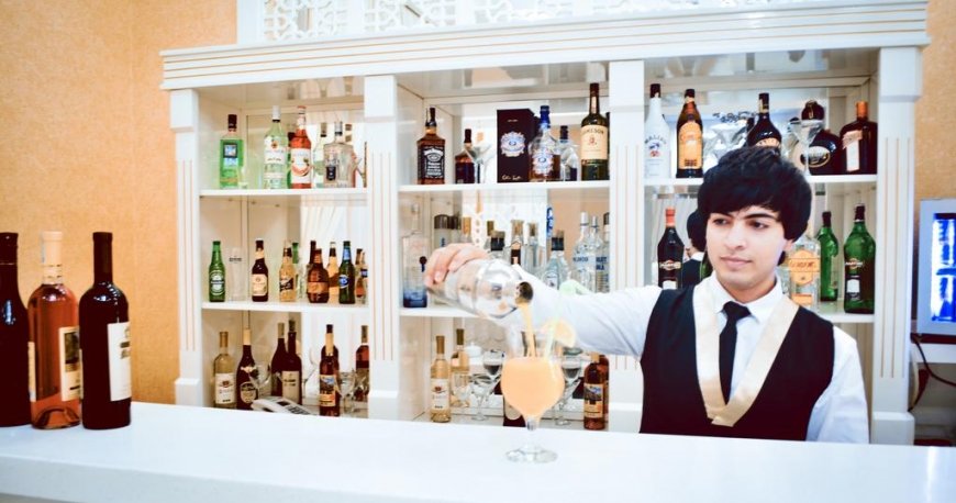 رستوران هتل ادمیرال باکو