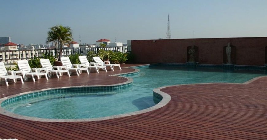 استخر هتل پیادا رزیدنس پاتایا تایلند