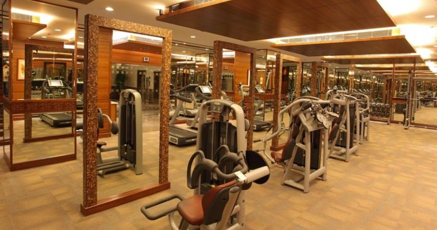 سالن بدنسازی هتل لالیت بمبئی