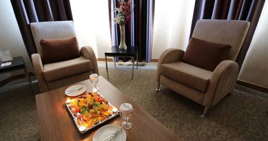 اتاق هتل رومی قونیه