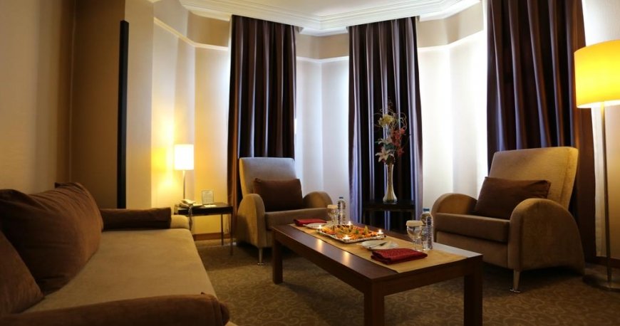 اتاق هتل رومی قونیه