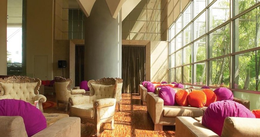 لابی هتل مایا کوالالامپور لابی هتل مایا کوالالامپور