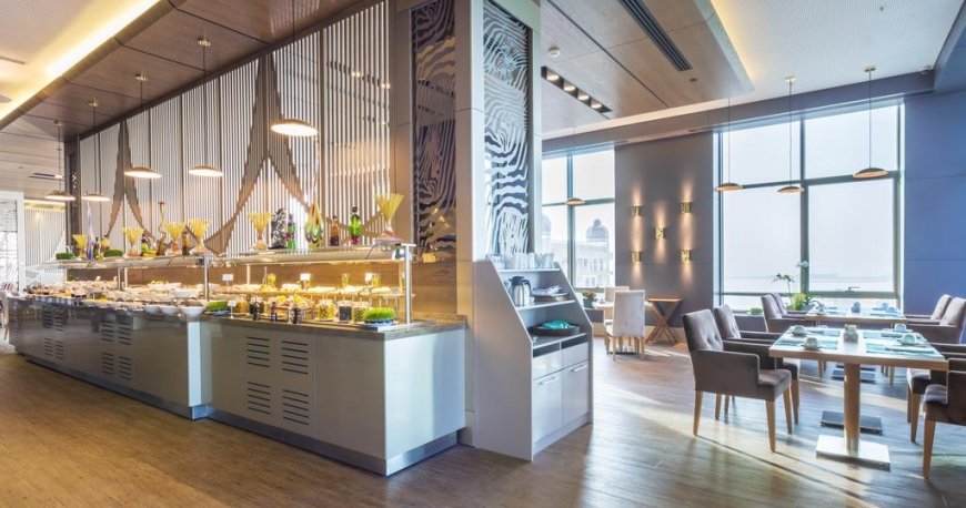 رستروان هتل وینتر پارک باکو