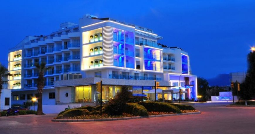 هتل بلو بی پلاتینیوم هتل بلو بی پلاتینیوم