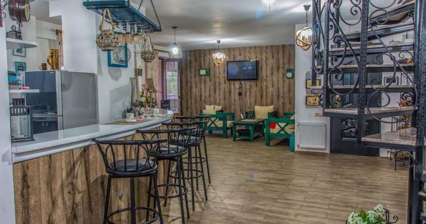 رستوران هتل دریم هیل تراس تفلیس