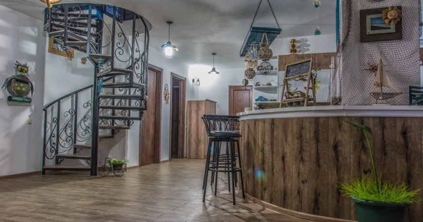 لابی هتل دریم هیل تراس تفلیس