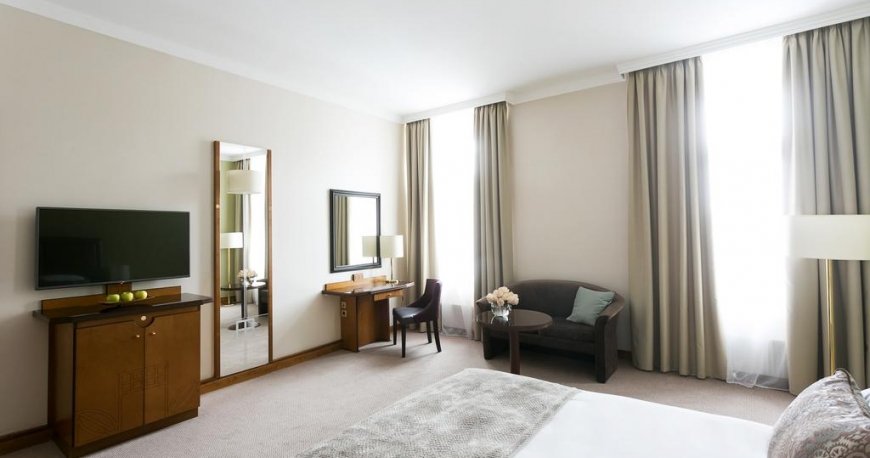 اتاق هتل کورینتیا سنت پترزبورگ