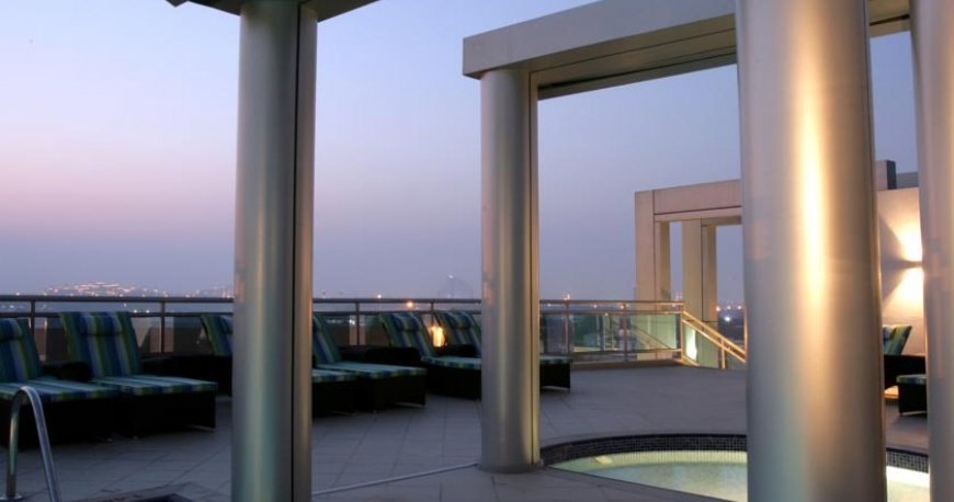 هتل هالیدی این دبی