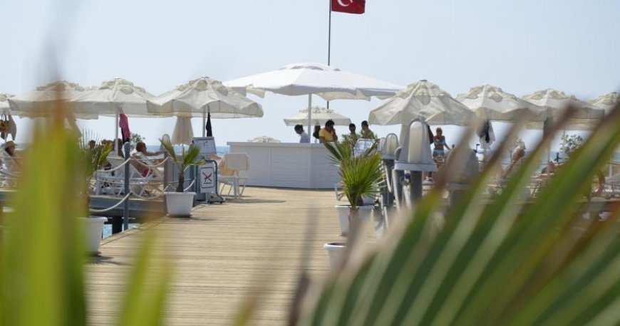 هتل بایا لارا