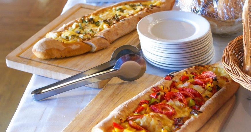 رستوران هتل کرسنت بیچ باکو