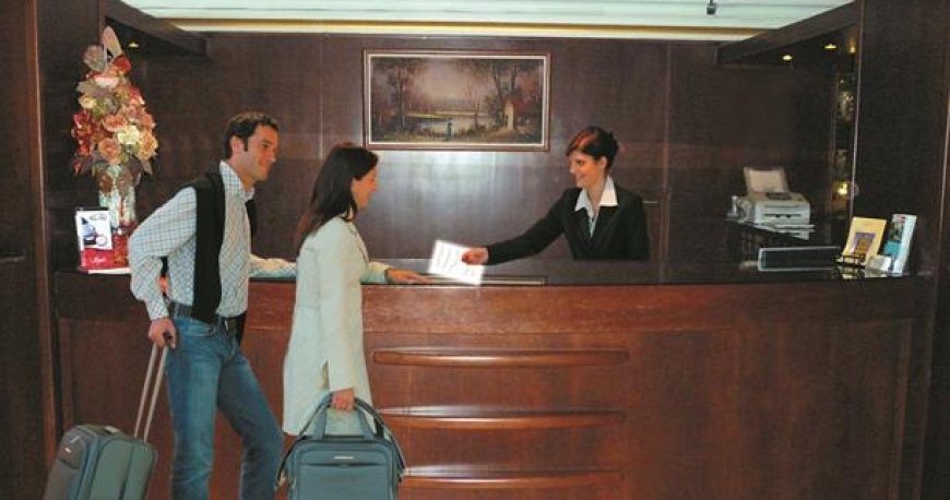 لابی هتل لجند بیروت