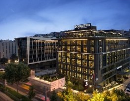 هتل دابل تری بای هیلتون ( پیاله پاشا )