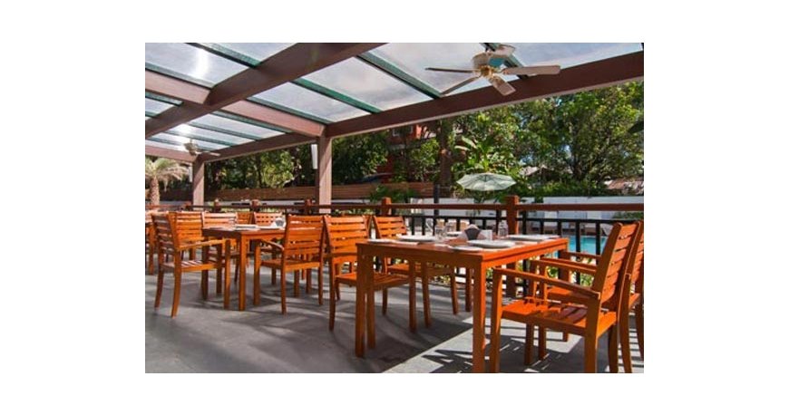 رستوران هتل ناگوا گرند