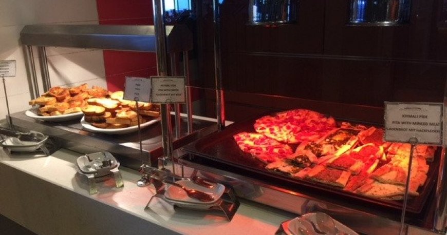 رستوران هتل سالامیس بی کنتی فاماگوستا