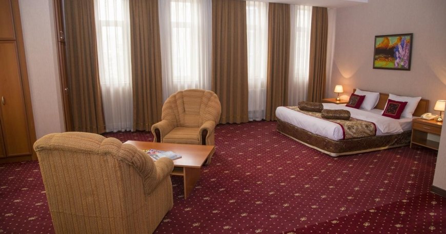اتاق هتل کاسپین پالاس باکو