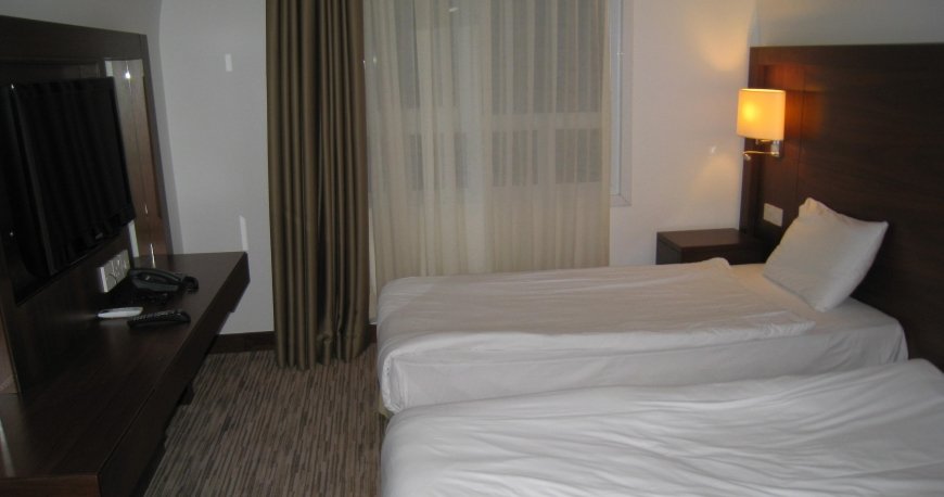 اتاق هتل سالامیس بی کنتی فاماگوستا