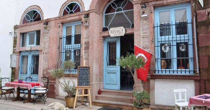 آیوالی فود آیوالی فود