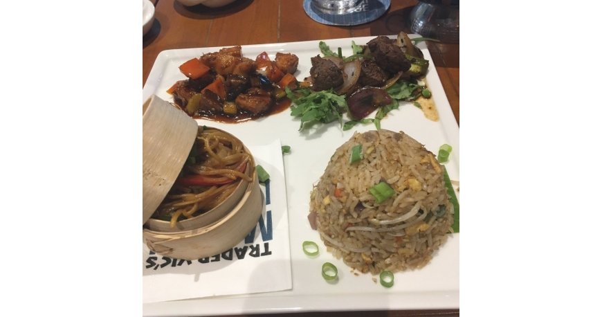 رستوران تریدر ویکس موای تای لانگ رأس الخیمه رستوران تریدر ویکس موای تای لانگ رأس الخیمه