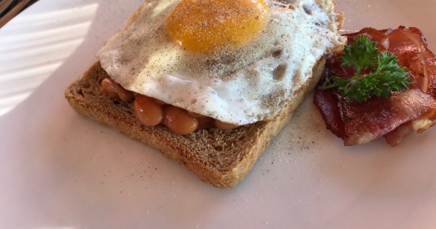 وارونگ کلاپا بالی