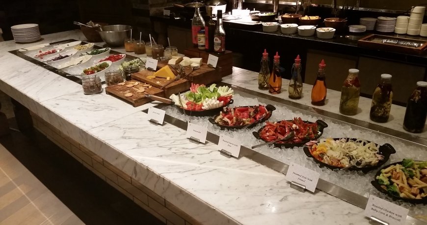 کافه مومو کافه مومو