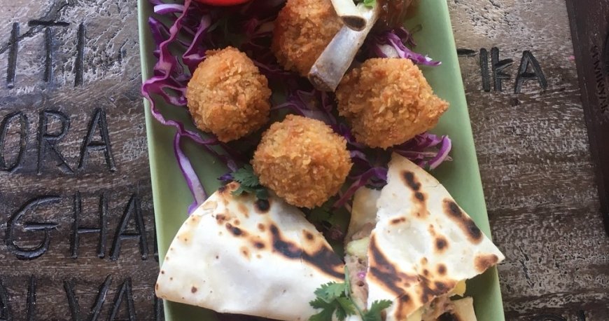 ناتی نوریز سمنایک