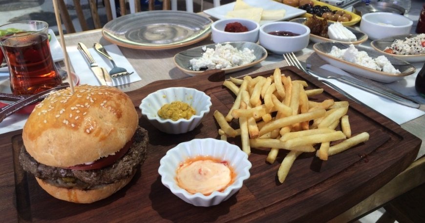 شاد کافی شاد کافی