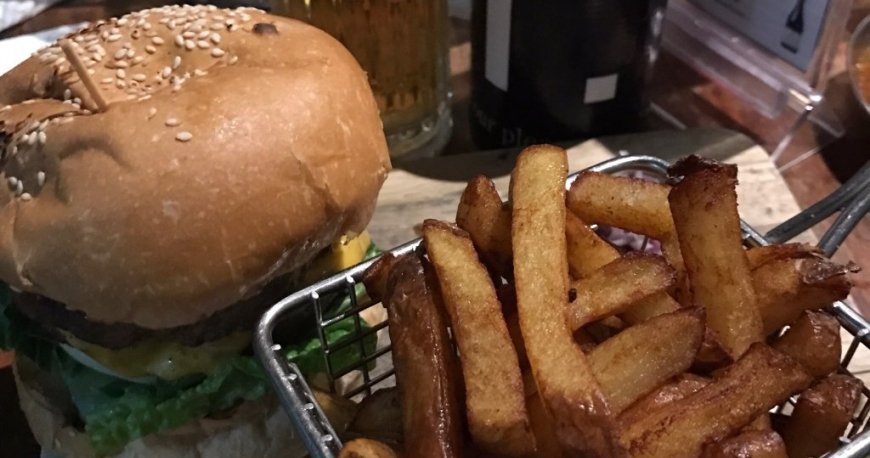 ایت بار ایت بار