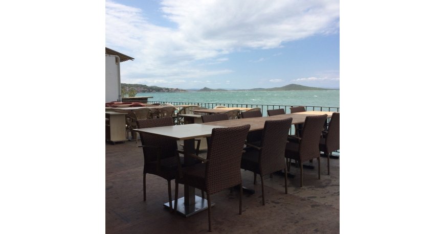 آیوالیک دنیز آیوالیک دنیز