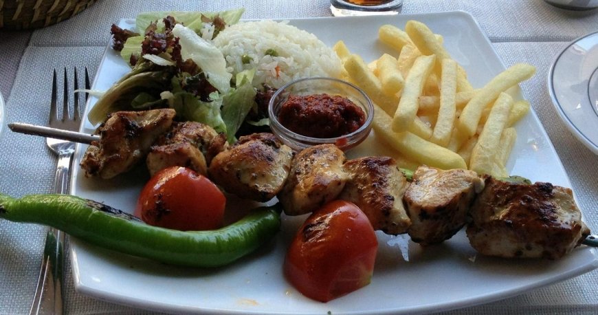 رستوران سیروی اند بیسترو استانبول