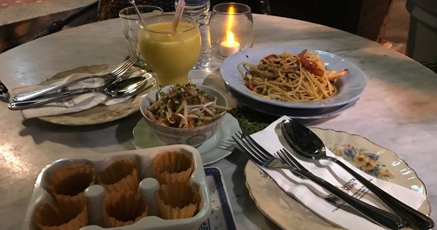 کافه میوز کافه میوز