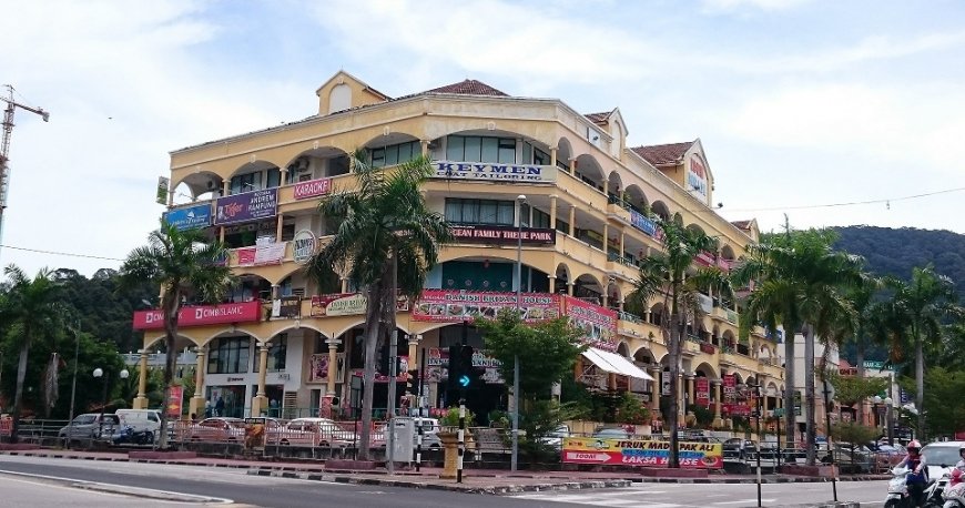 اندروز کمپونگ