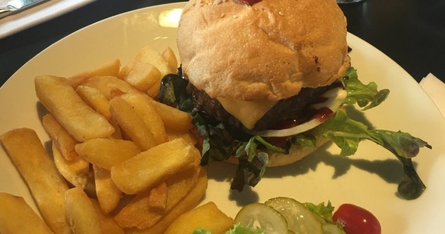 مای تای کوزین مای تای کوزین