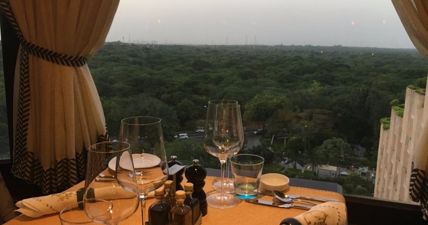 اوتیمو ات وست ویو