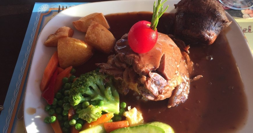 لادیس بیچ لادیس بیچ