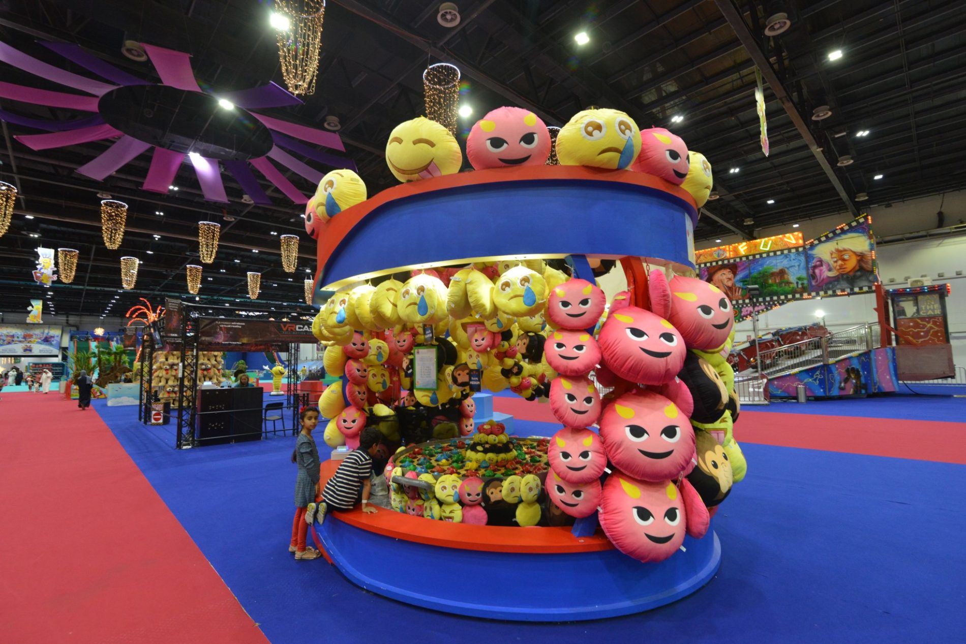 دبی مدهش ورلد