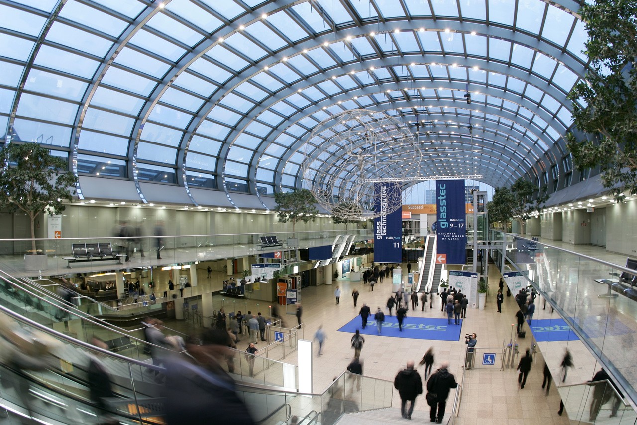 نمایشگاه صنایع شیشه