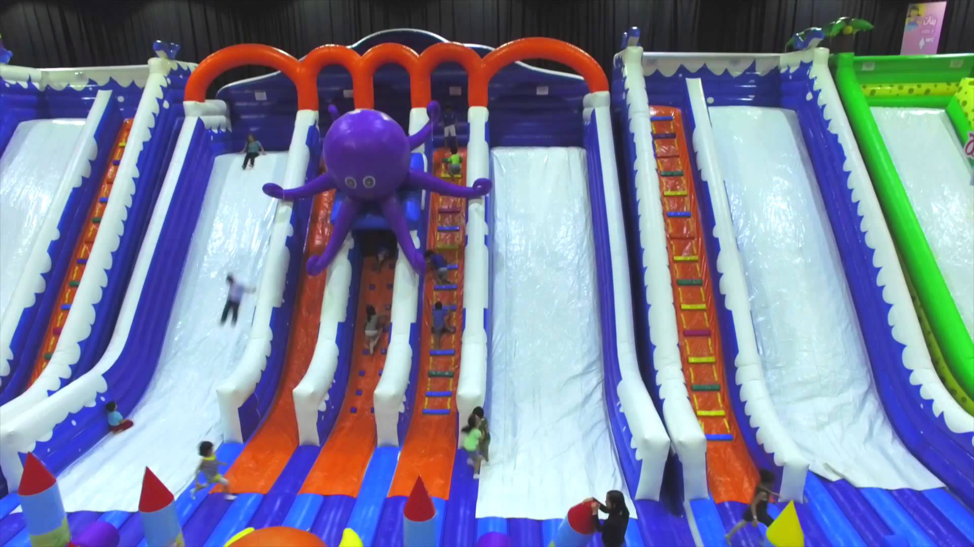 دبی مدهش ورلد