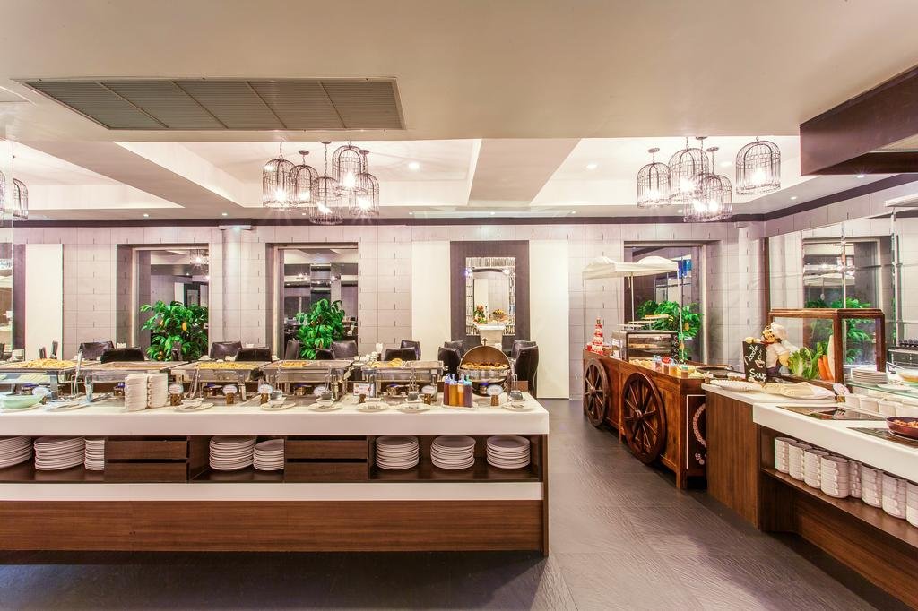 رستوران هتل پاتونگ هریتیج پوکت رستوران هتل پاتونگ هریتیج پوکت