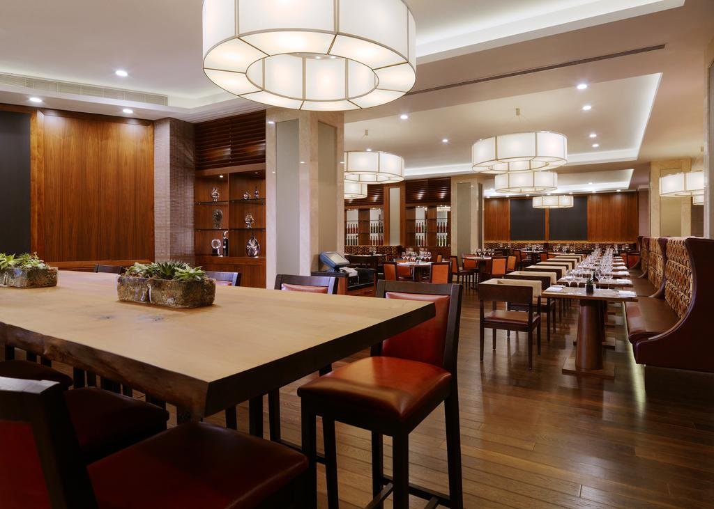 رستوران هتل ماریوت نوی آربات مسکو